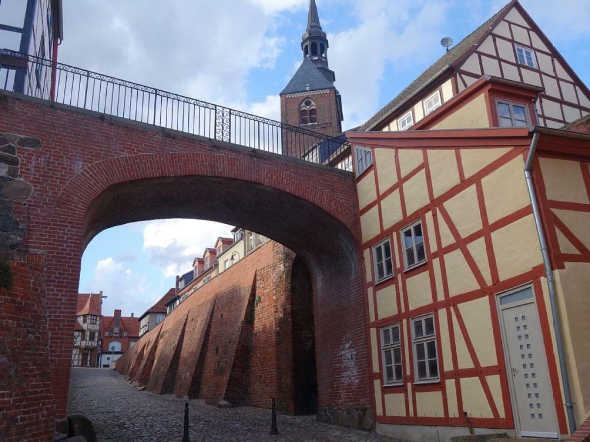 Schrot-Kontor Villa Tangermünde Buitenkant foto